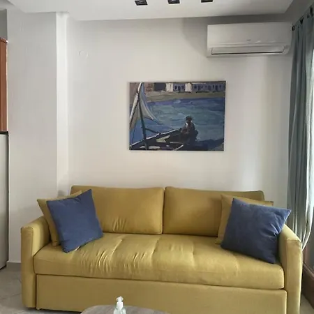 Tsiri Apartment
